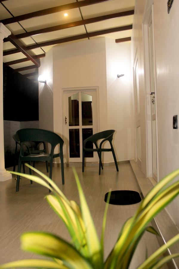 Ann Villa Negombo Buitenkant foto